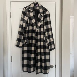 EUC - “Shein” Lightweight Long length Lined Plaid Jacket, perfect Fall/Winter XL